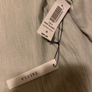 Aritzia blazer, summer weight, great for business or casual